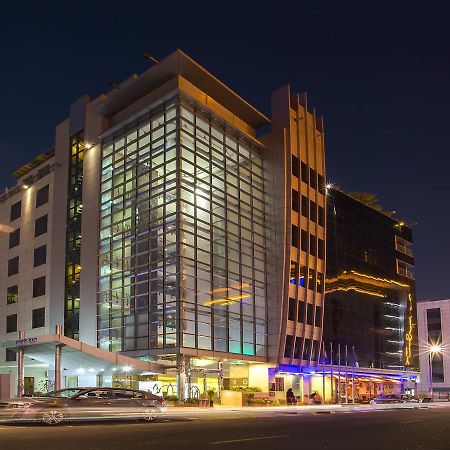 Mena Aparthotel Albarsha At The Mall Dubái Exterior foto
