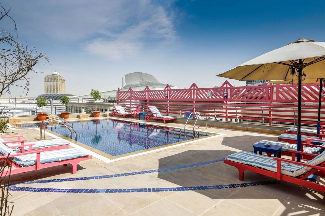 Mena Aparthotel Albarsha At The Mall Dubái Exterior foto