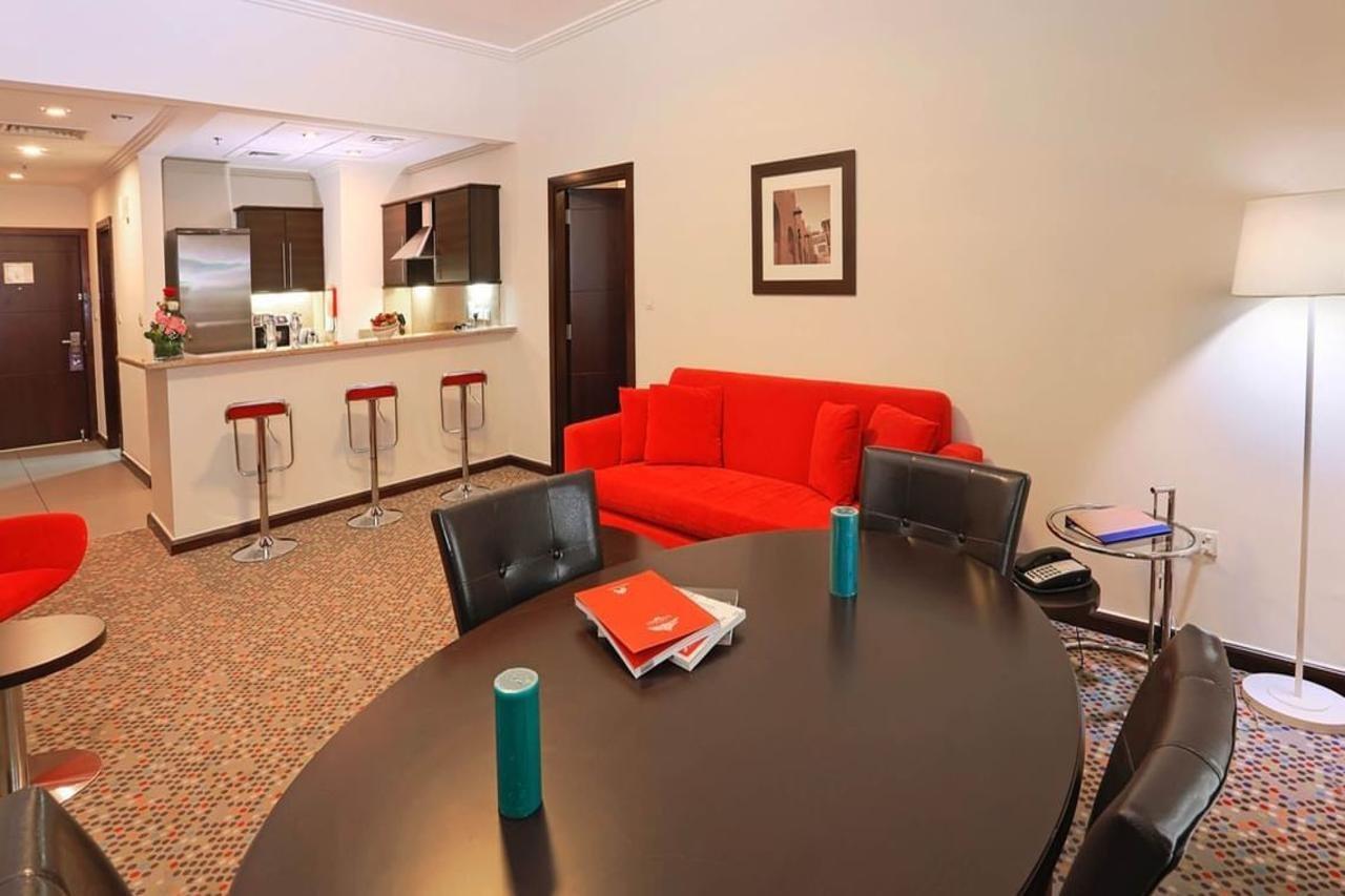 Mena Aparthotel Albarsha At The Mall Dubái Exterior foto